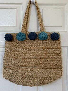 NWOT Boho Jute Pom-Pom Bucket Bag